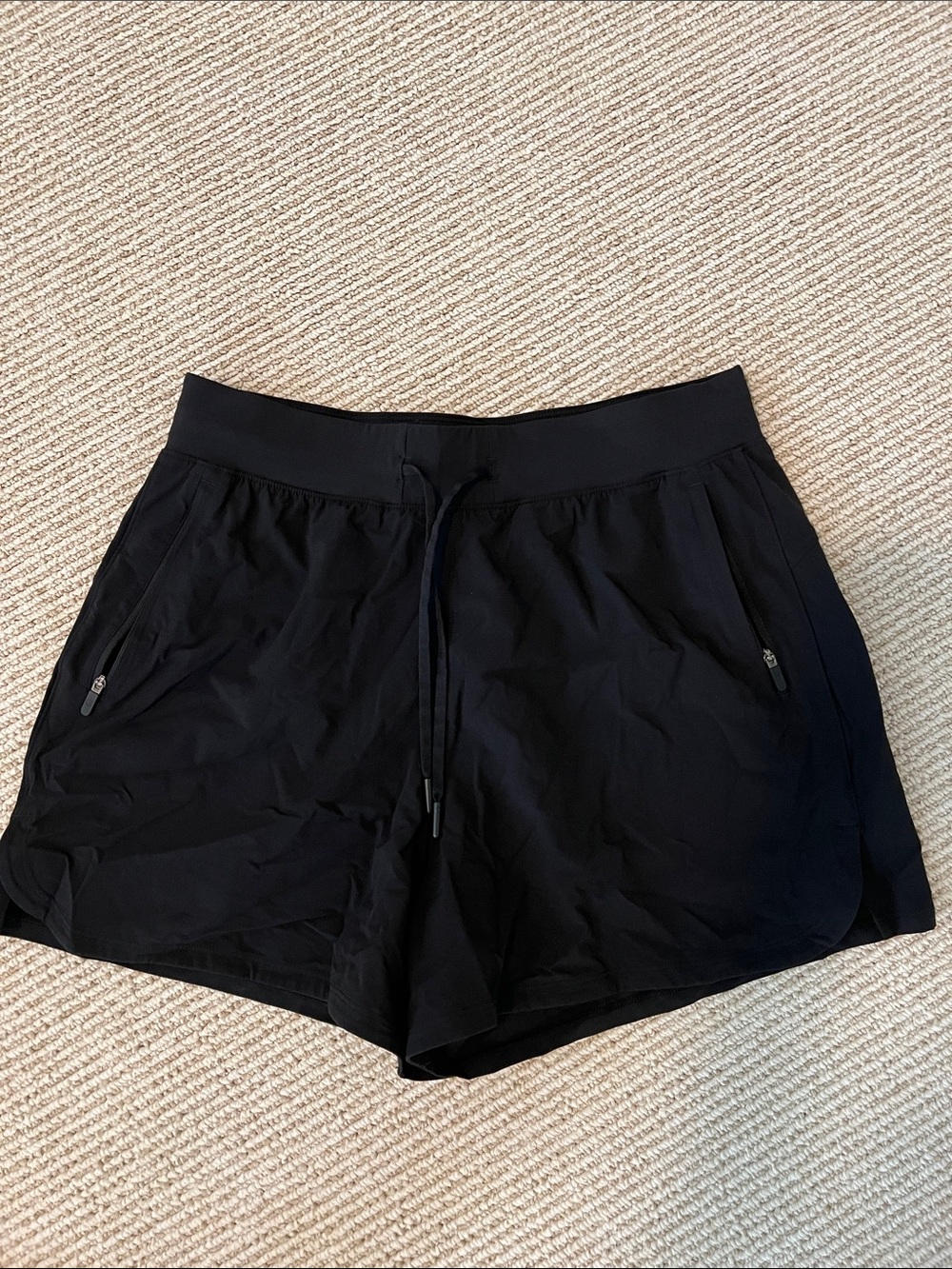 lululemon athletica Black Women's Athletic Drawcord Shorts